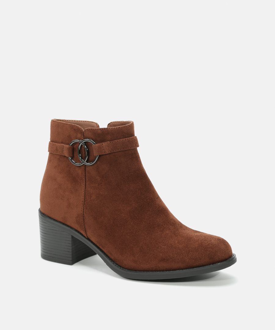 Botines tac&oacute;n hebilla image number null